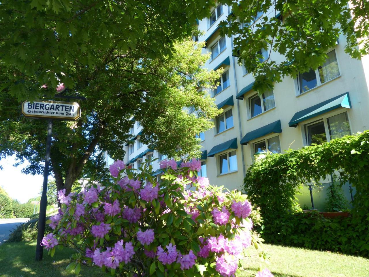 Lat Hotel & Apartmenthaus Berlin Eisenhüttenstadt Esterno foto